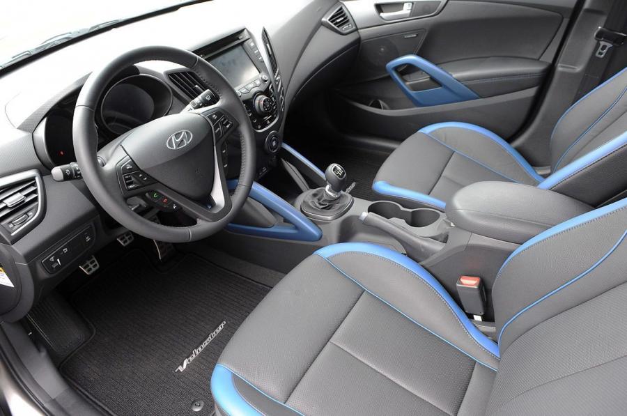  Hyundai Veloster Turbo 2012 года  (фото 186 из 244)